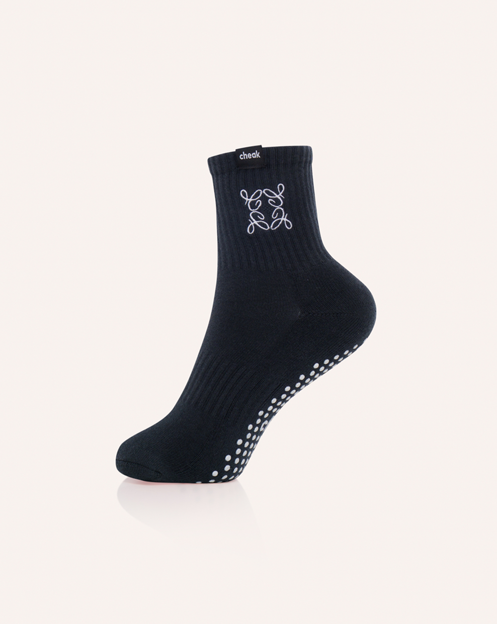 pilates-crew-socks-pasta